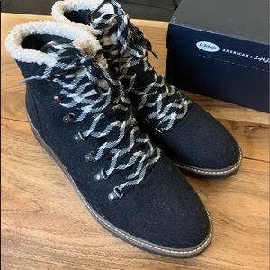 Dr Scholls So Comfy Waterproof Bootie 